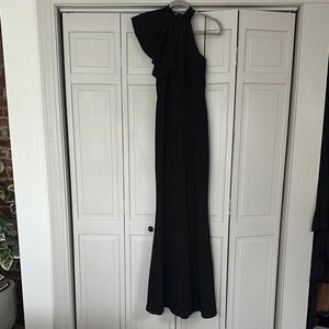 Elegant Black Evening Gown
